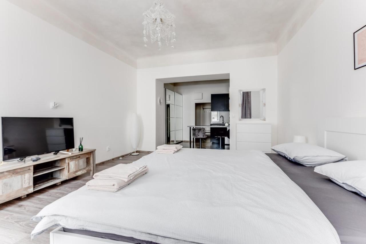 Lovely Apartments Heart Of Praag Buitenkant foto