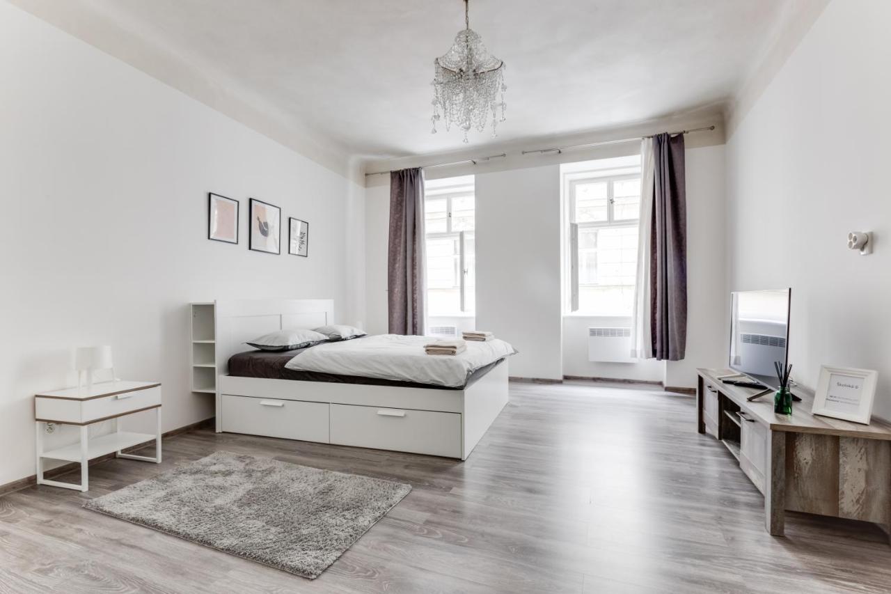 Lovely Apartments Heart Of Praag Buitenkant foto
