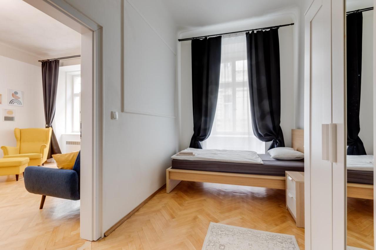 Lovely Apartments Heart Of Praag Buitenkant foto