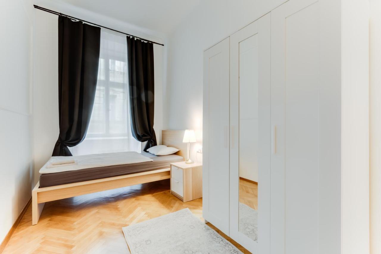 Lovely Apartments Heart Of Praag Buitenkant foto