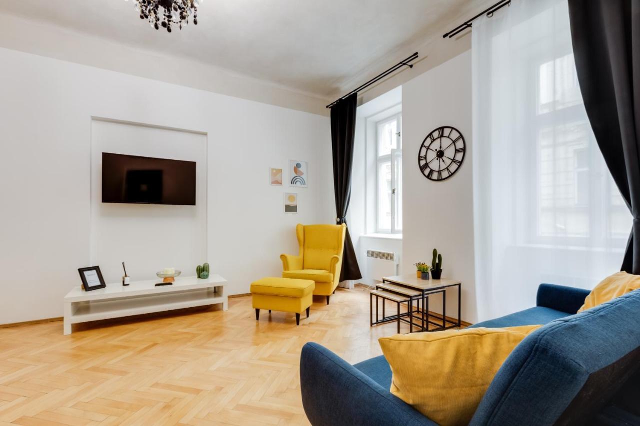 Lovely Apartments Heart Of Praag Buitenkant foto